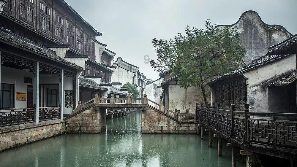 逃离诡异的古庙